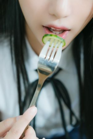 國產(chǎn)真實(shí)迷jian系列在線網(wǎng)站_1080P動(dòng)漫在線觀看