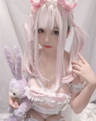 草莓黃色app_720完整視頻觀看